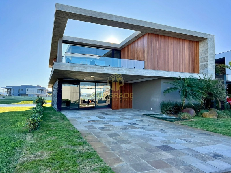 Maravilhosa mansão beira a lago: 49ª foto da galeria de imagens do imóvel