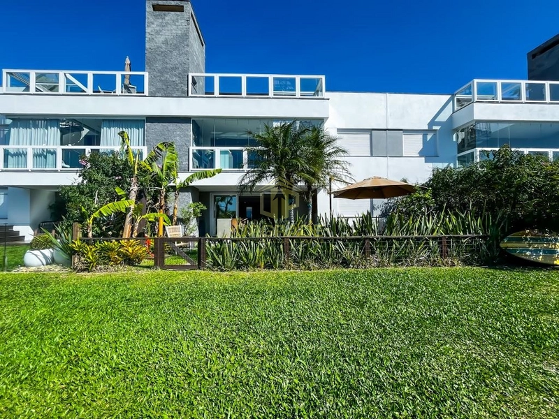 A areia da praia é uma das minhas melhores terapias.: 11ª foto da galeria de imagens do imóvel