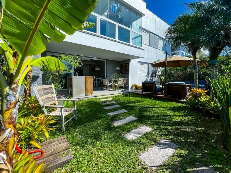 A areia da praia é uma das minhas melhores terapias.: 7ª foto da galeria de imagens do imóvel