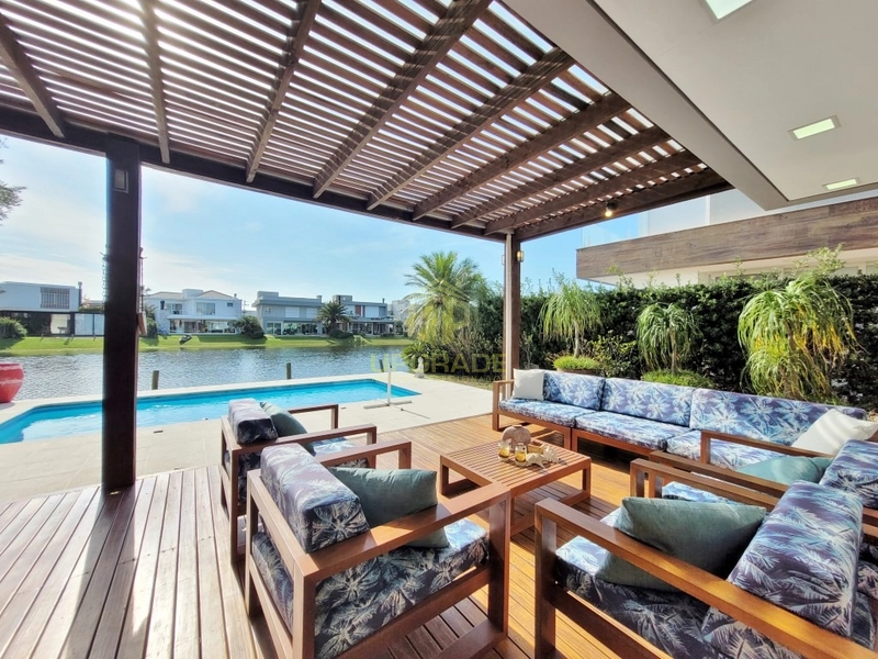 Praia e sol: as verdadeiras almas gêmeas.: 4ª foto da galeria de imagens do imóvel