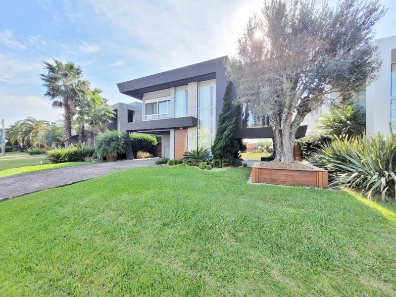 Praia e sol: as verdadeiras almas gêmeas.: 3ª foto da galeria de imagens do imóvel