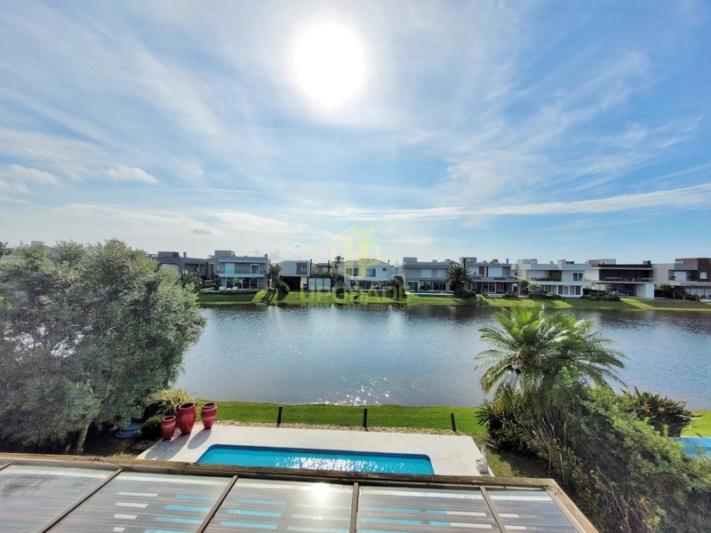 Praia e sol: as verdadeiras almas gêmeas.: 64ª foto da galeria de imagens do imóvel