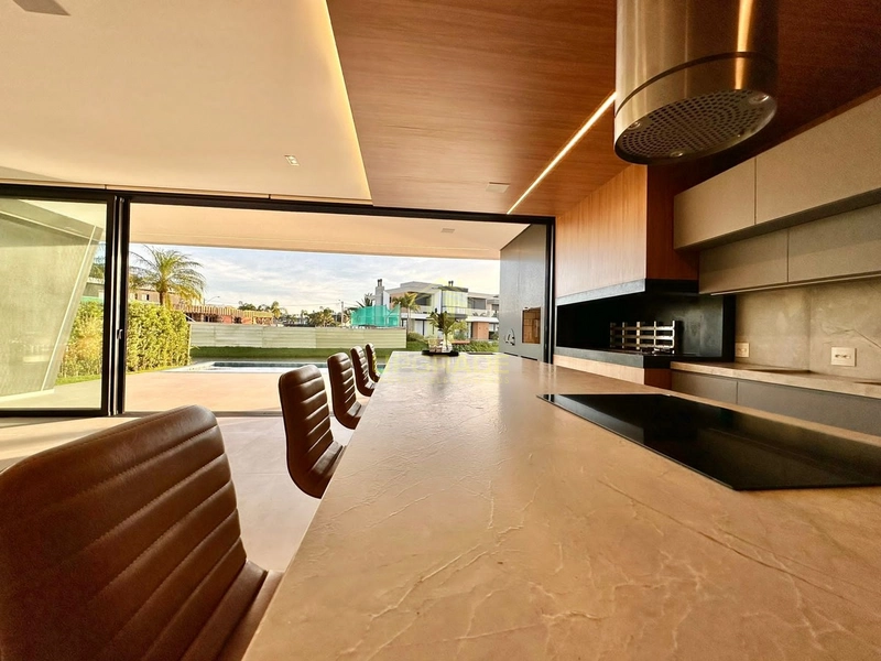 Às vezes a praia não é apenas um lugar, mas um sentimento: 16ª foto da galeria de imagens do imóvel