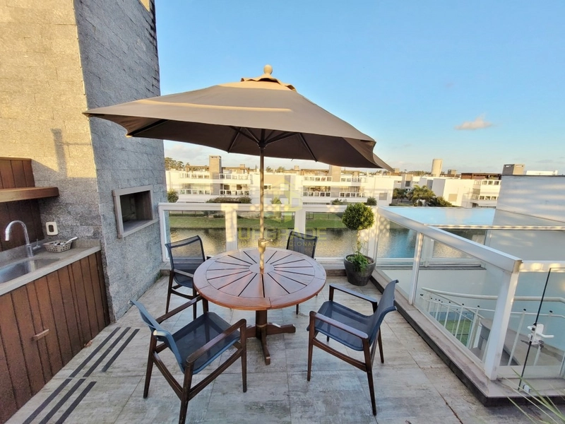 Um dia ainda vou largar tudo e me mudar para a praia.: 38ª foto da galeria de imagens do imóvel