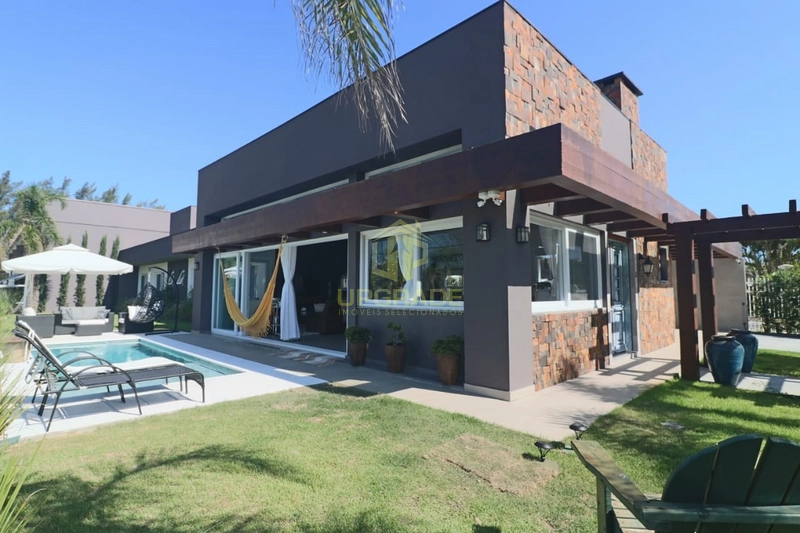 Um amor, um verão, uma praia e nada mais.: 10ª foto da galeria de imagens do imóvel