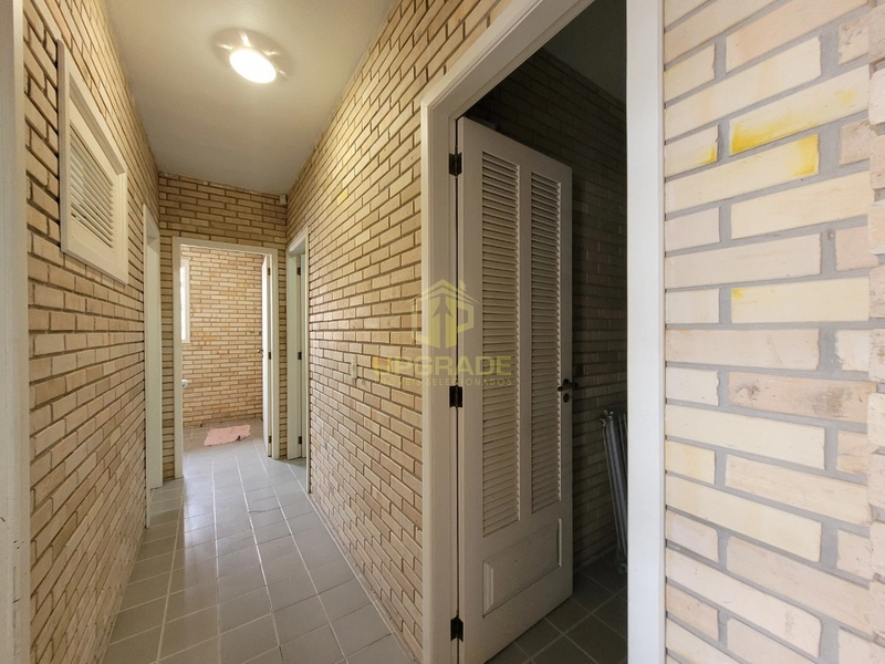 Olha o mar, a vida não pode ser pequena com uma imensidão daquelas.: 41ª foto da galeria de imagens do imóvel