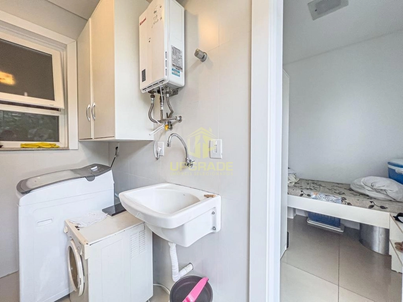 hoje eu caminhei a praia inteira. Com os pés na areia, coração em alto: 15ª foto da galeria de imagens do imóvel