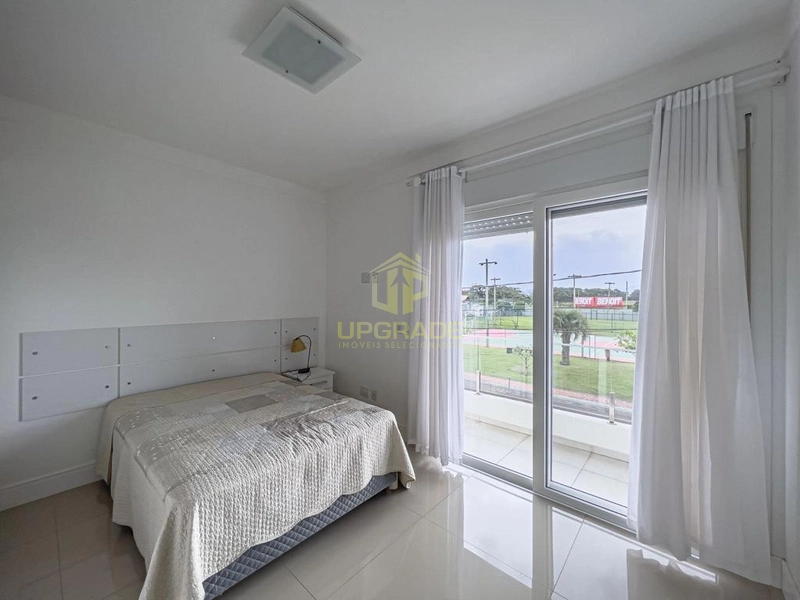 hoje eu caminhei a praia inteira. Com os pés na areia, coração em alto: 22ª foto da galeria de imagens do imóvel