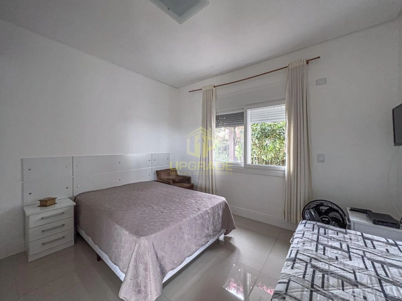 hoje eu caminhei a praia inteira. Com os pés na areia, coração em alto: 27ª foto da galeria de imagens do imóvel