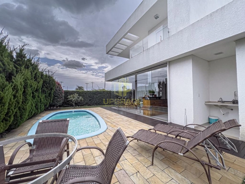 hoje eu caminhei a praia inteira. Com os pés na areia, coração em alto: 24ª foto da galeria de imagens do imóvel