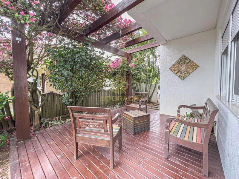 hoje eu caminhei a praia inteira. Com os pés na areia, coração em alto: 28ª foto da galeria de imagens do imóvel