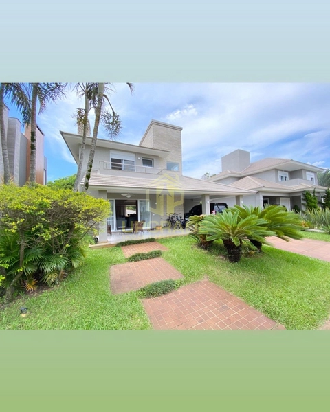 É no poder da praia que encontro as energias que preciso para me senti