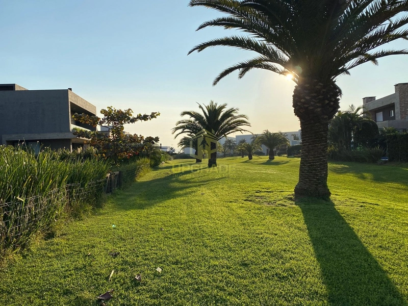 Nada me dá tanta paz e amor como a praia.: 56ª foto da galeria de imagens do imóvel
