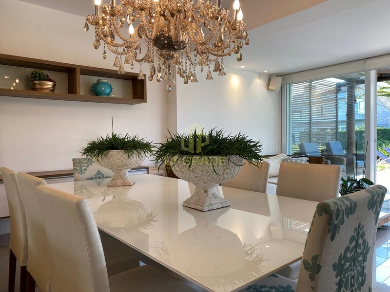 Nada me dá tanta paz e amor como a praia.: 25ª foto da galeria de imagens do imóvel