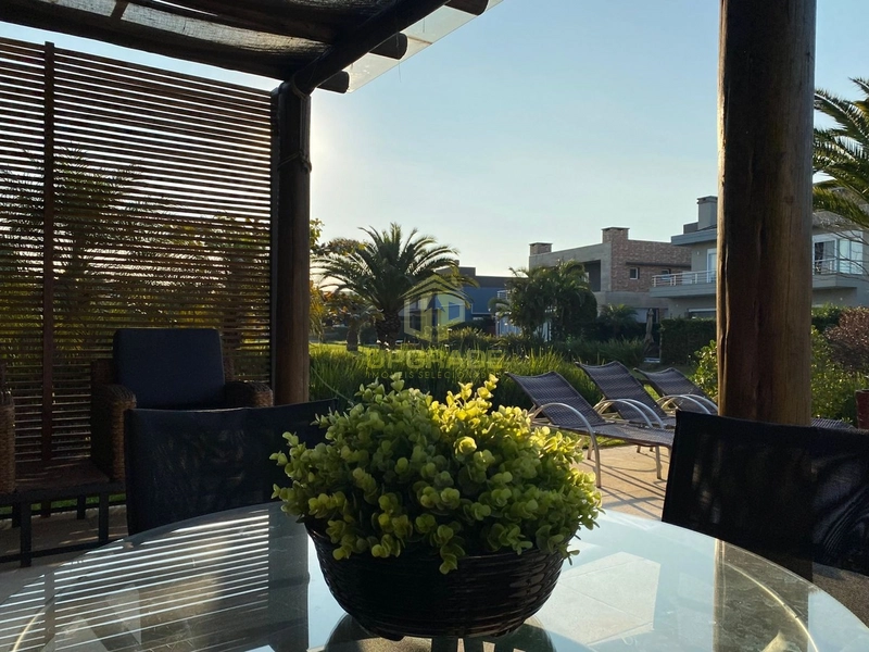 Nada me dá tanta paz e amor como a praia.: 33ª foto da galeria de imagens do imóvel