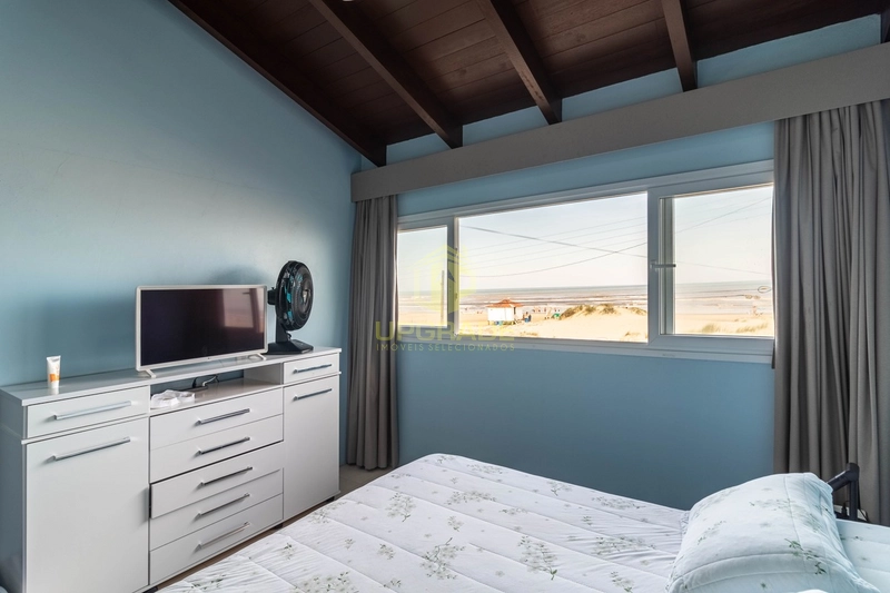 Para quem ama a praia, a vida é sempre verão: 35ª foto da galeria de imagens do imóvel