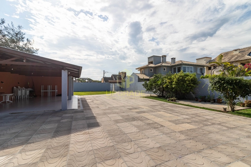 Para quem ama a praia, a vida é sempre verão: 6ª foto da galeria de imagens do imóvel