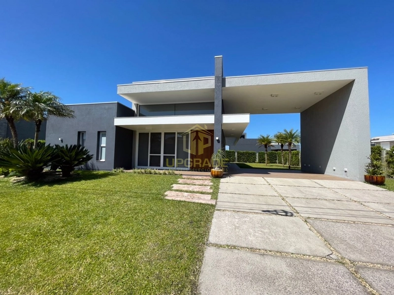 Nada é tão maravilhoso como apreciar as ondas do mar.