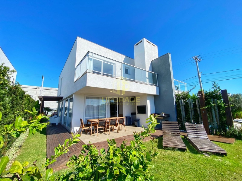 Areia no pé e cabeça no mar, a praia é minha vida, meu amor e meu lar.: 19ª foto da galeria de imagens do imóvel