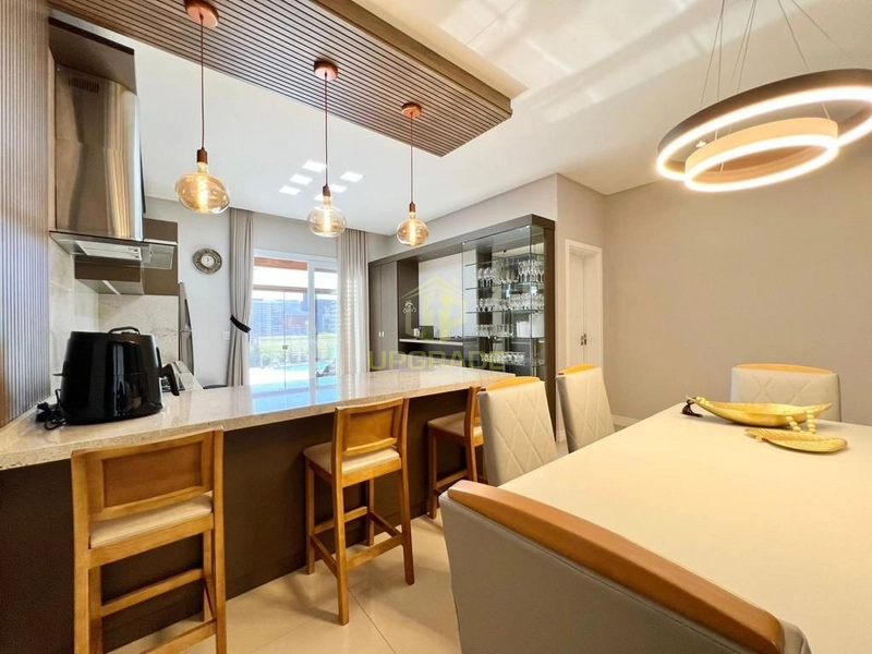 Nada me dá tanta paz e amor como a praia.: 11ª foto da galeria de imagens do imóvel