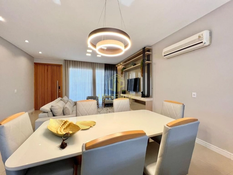 Nada me dá tanta paz e amor como a praia.: 7ª foto da galeria de imagens do imóvel