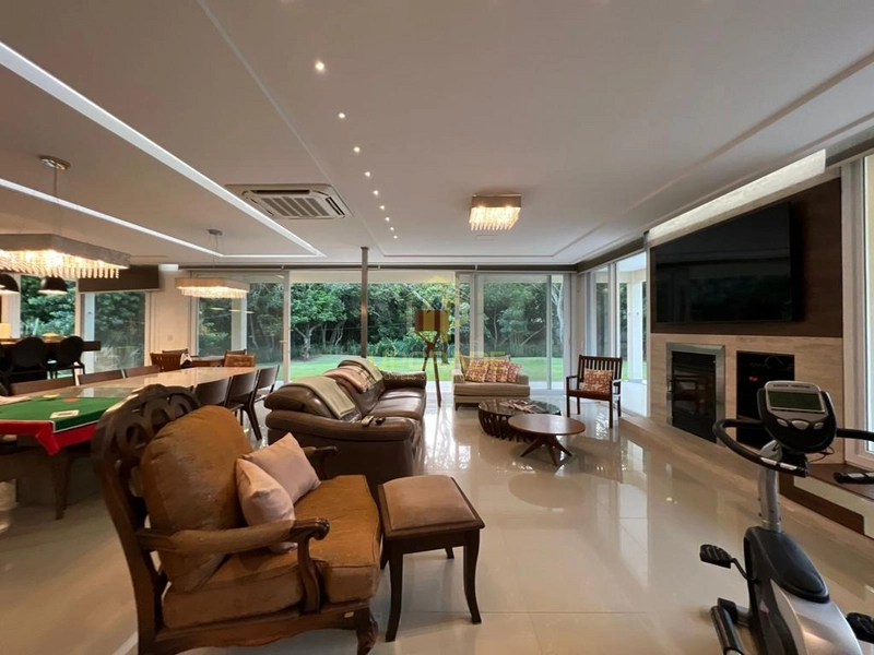 Na praia, tudo tem uma luz diferente: 3ª foto da galeria de imagens do imóvel