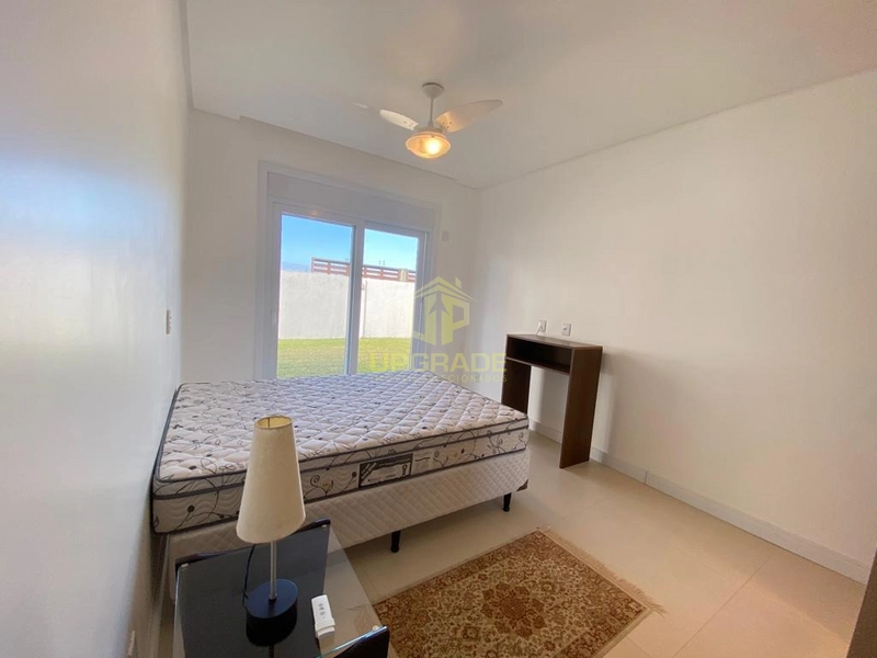 Areia no pé e cabeça no mar, a praia é minha vida, meu amor e meu lar.: 12ª foto da galeria de imagens do imóvel