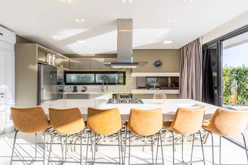 Um pouco de sol e mar é tudo que preciso para estar feliz.: 10ª foto da galeria de imagens do imóvel