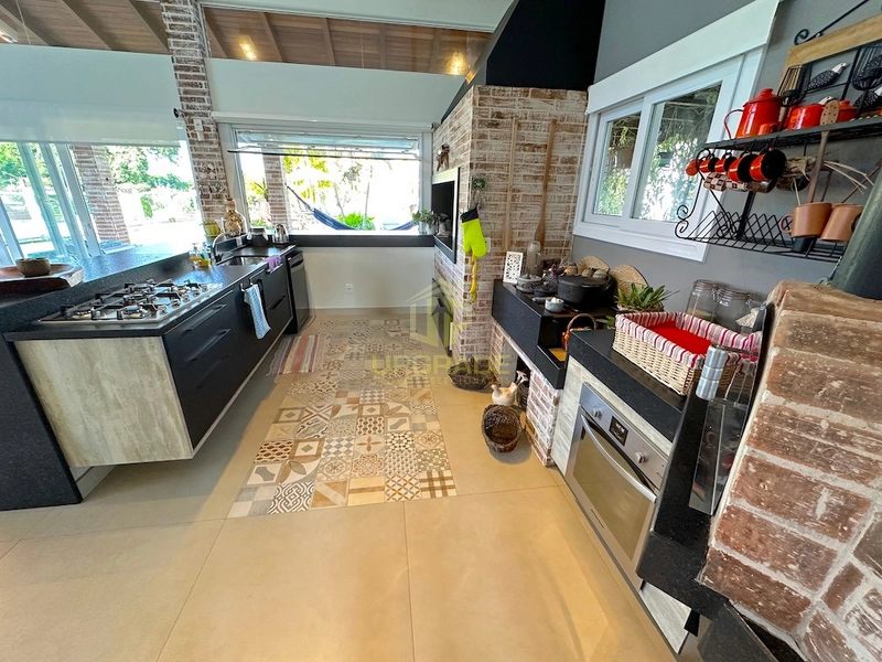 Água salgada, areia e sol é tudo que preciso para estar em paz: 19ª foto da galeria de imagens do imóvel