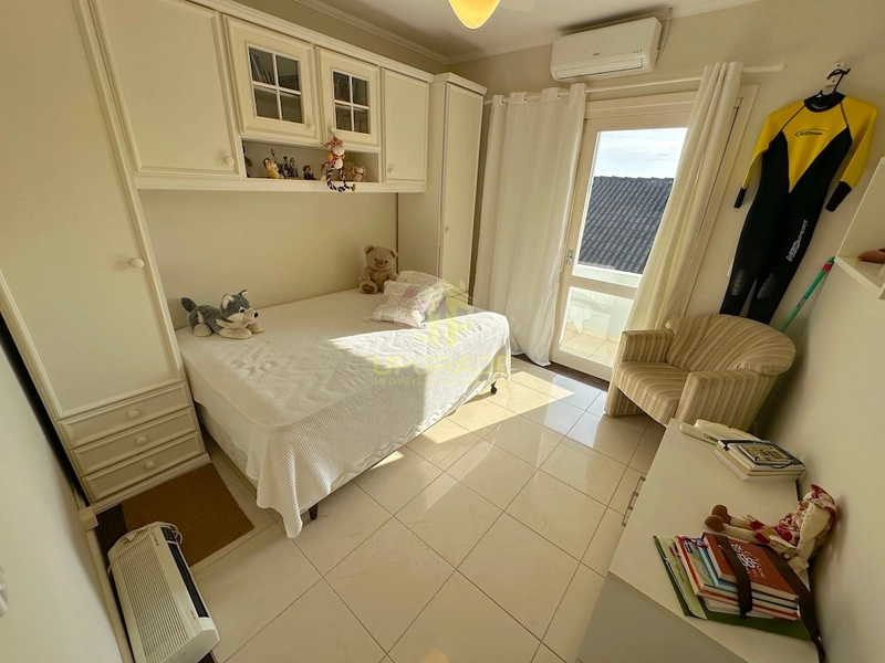 Água salgada, areia e sol é tudo que preciso para estar em paz: 52ª foto da galeria de imagens do imóvel