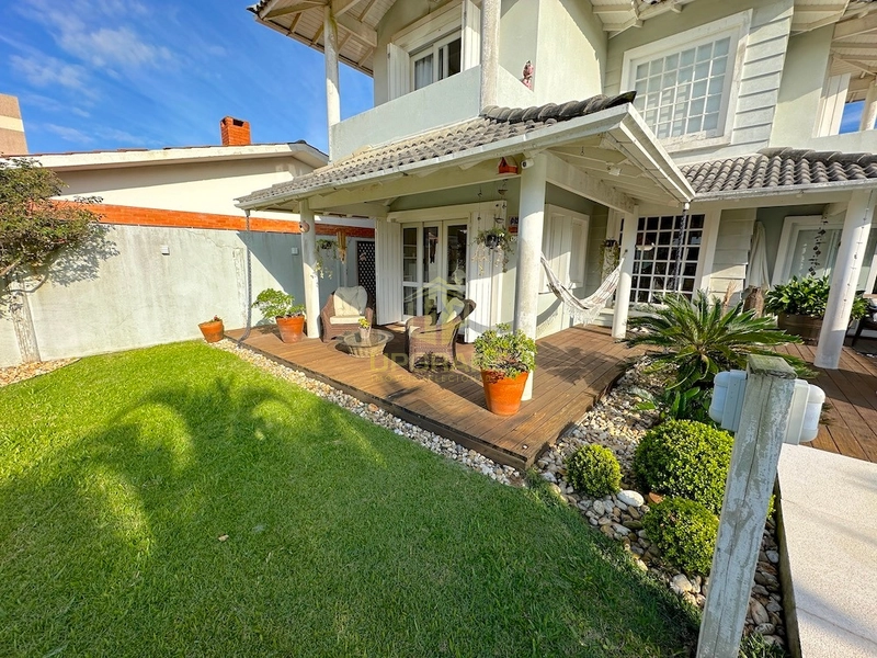 Água salgada, areia e sol é tudo que preciso para estar em paz: 58ª foto da galeria de imagens do imóvel