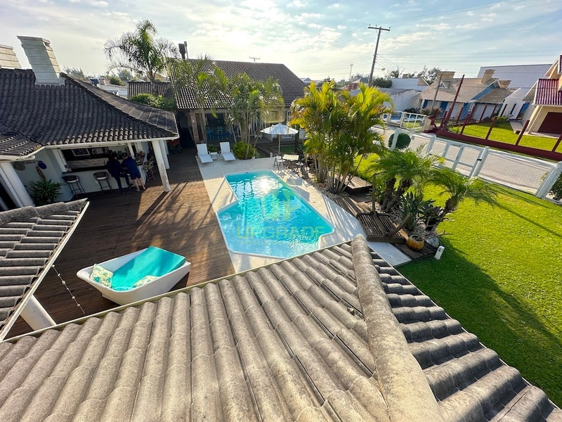 Água salgada, areia e sol é tudo que preciso para estar em paz: 49ª foto da galeria de imagens do imóvel