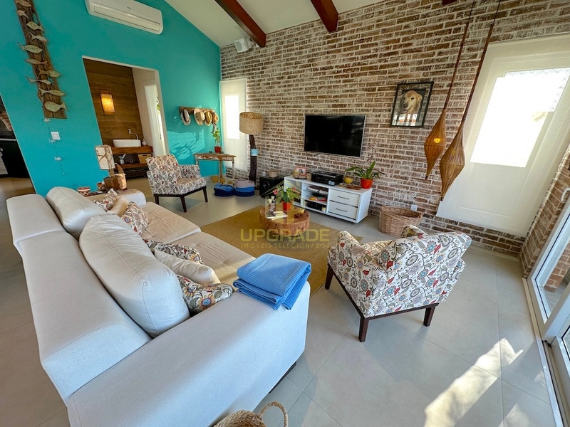 Água salgada, areia e sol é tudo que preciso para estar em paz: 14ª foto da galeria de imagens do imóvel