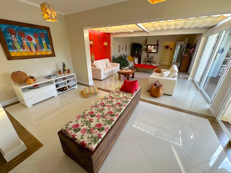 Água salgada, areia e sol é tudo que preciso para estar em paz: 38ª foto da galeria de imagens do imóvel