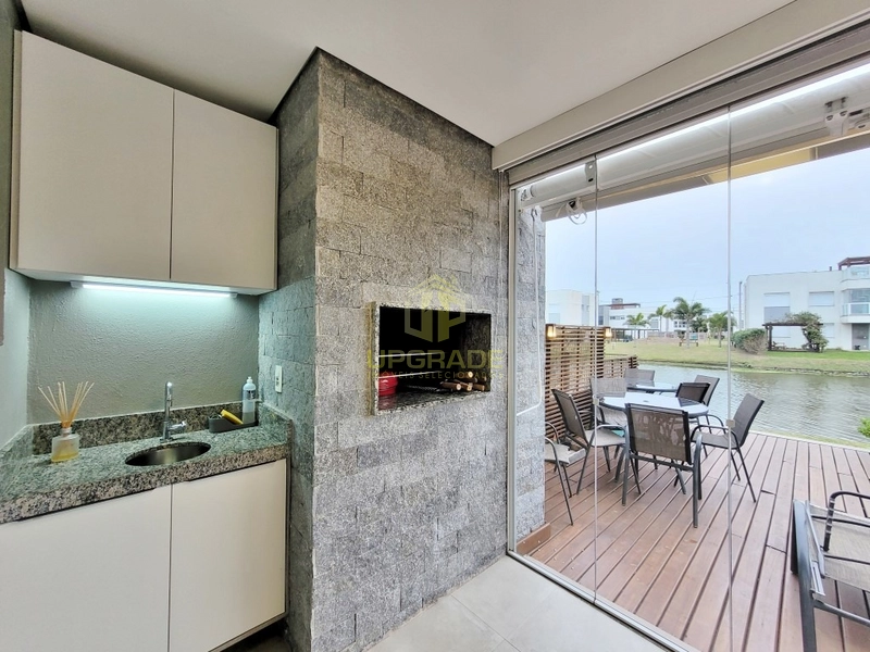 Nada me dá tanta paz e amor como a praia.: 4ª foto da galeria de imagens do imóvel