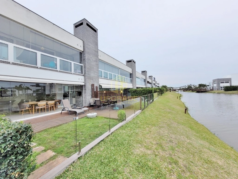 Nada me dá tanta paz e amor como a praia.: 19ª foto da galeria de imagens do imóvel