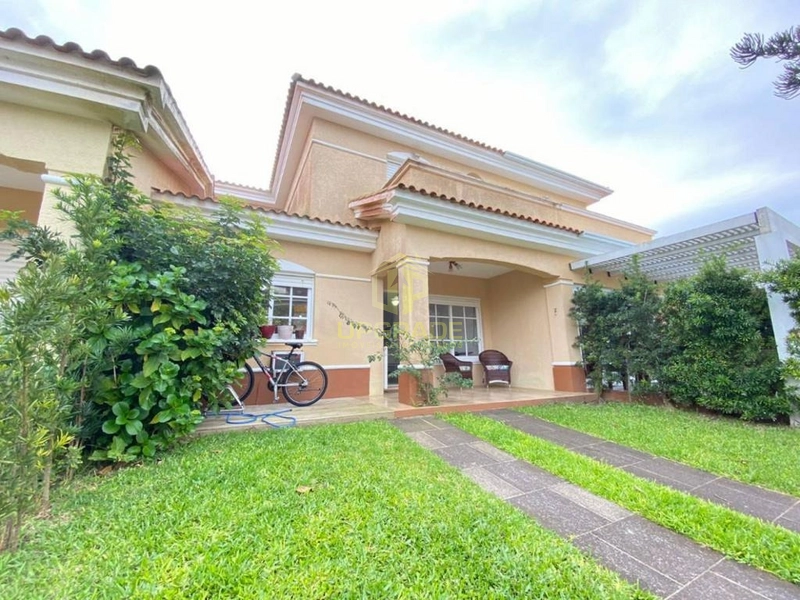 O calor e a praia aquecem meu corpo e o meu coração!