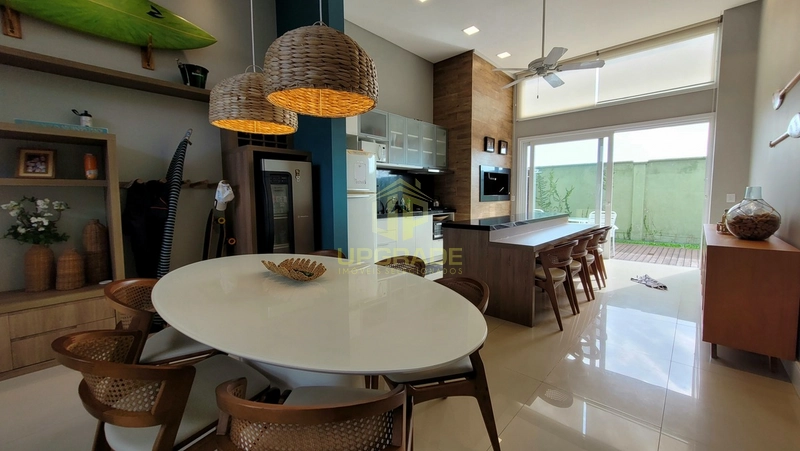 Escutar o mar, olhar a lua e sentir a leveza da vida.: 6ª foto da galeria de imagens do imóvel