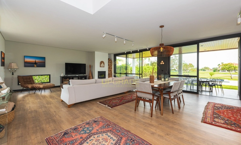 Nada é tão maravilhoso como apreciar as ondas do mar.: 9ª foto da galeria de imagens do imóvel