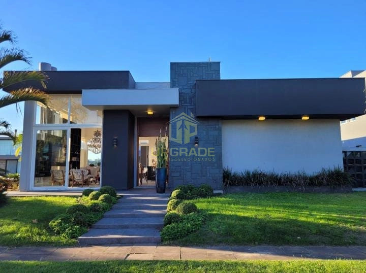 É no azul do mar e no sal da areia que me sinto em casa.: 3ª foto da galeria de imagens do imóvel