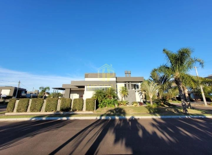 É no azul do mar e no sal da areia que me sinto em casa.: 40ª foto da galeria de imagens do imóvel