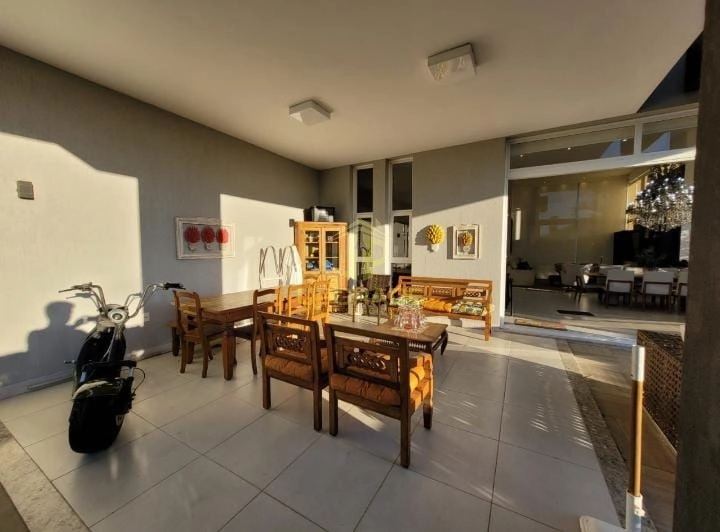 É no azul do mar e no sal da areia que me sinto em casa.: 25ª foto da galeria de imagens do imóvel