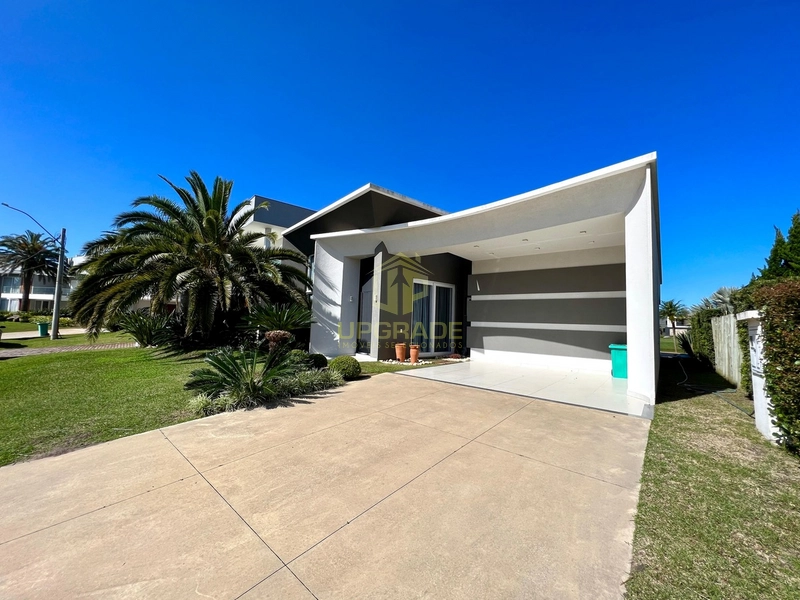 As melhores terapias pertencem às ondas do mar.: 2ª foto da galeria de imagens do imóvel