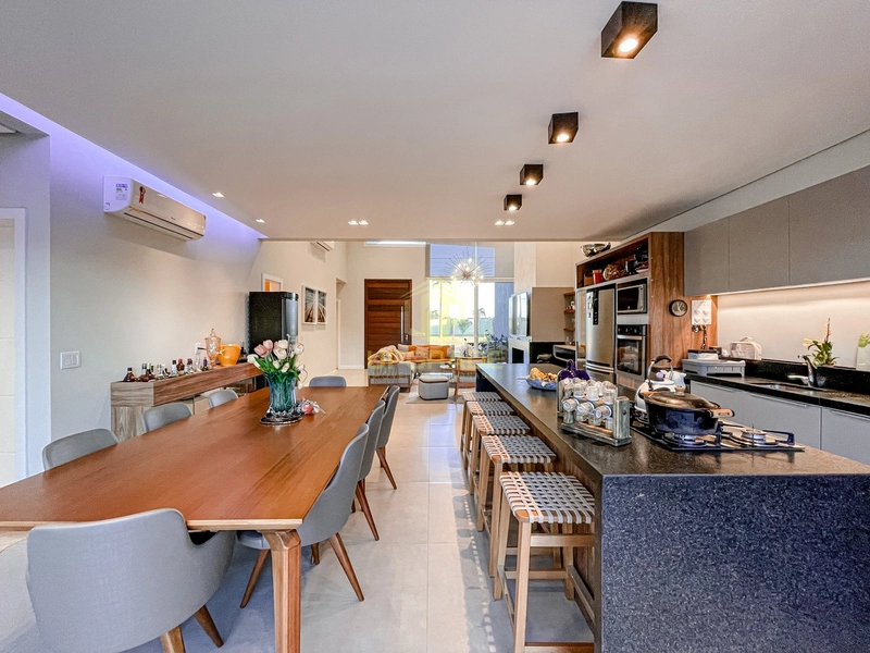 Nada me dá tanta paz e amor como a praia.: 44ª foto da galeria de imagens do imóvel