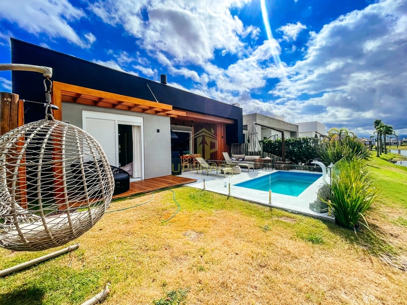 Nada me dá tanta paz e amor como a praia.: 30ª foto da galeria de imagens do imóvel