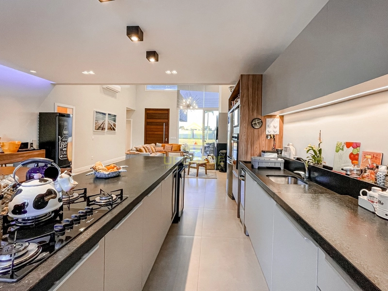 Nada me dá tanta paz e amor como a praia.: 40ª foto da galeria de imagens do imóvel