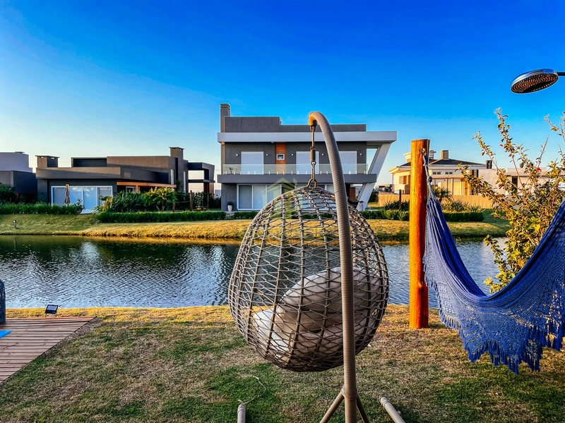 Nada me dá tanta paz e amor como a praia.: 21ª foto da galeria de imagens do imóvel