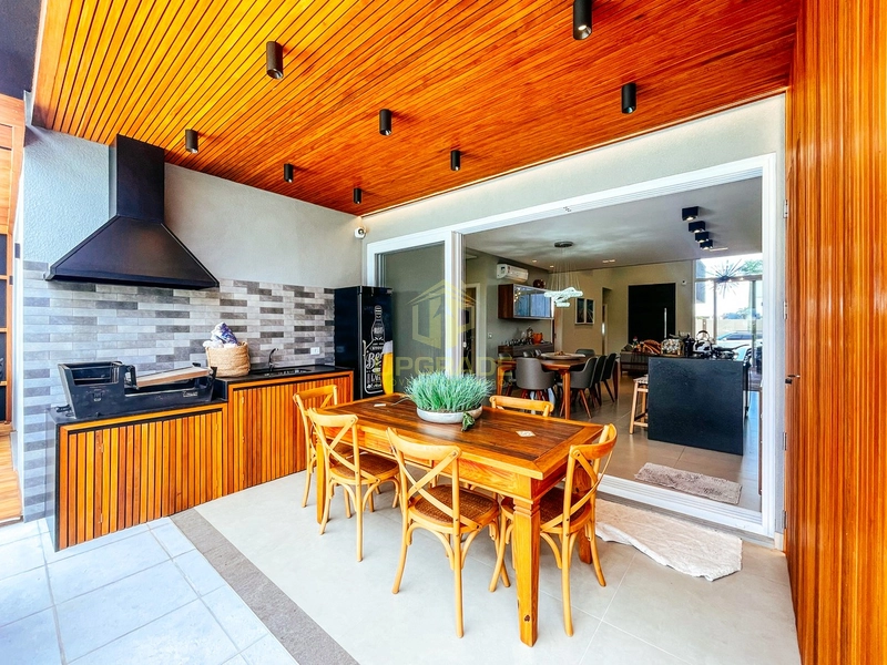 Nada me dá tanta paz e amor como a praia.: 22ª foto da galeria de imagens do imóvel