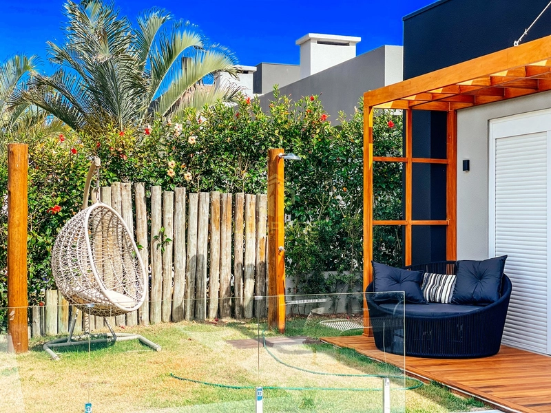 Nada me dá tanta paz e amor como a praia.: 2ª foto da galeria de imagens do imóvel