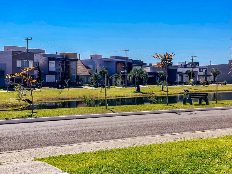 Na praia, tudo tem uma luz diferente.: 14ª foto da galeria de imagens do imóvel